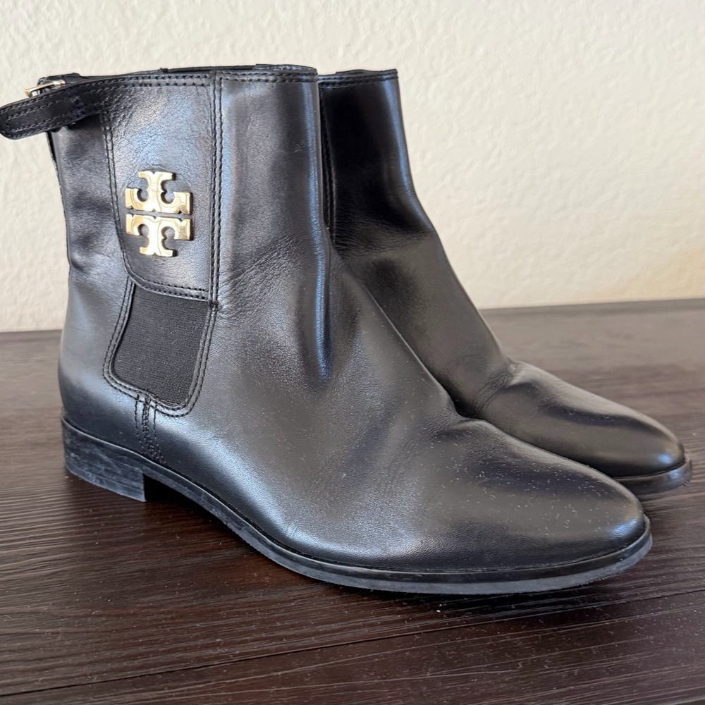 Tory Burch Wyatt Mid Calf/Ankle Calf Leather Booties